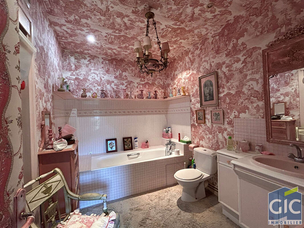 Appartement à TOURGEVILLE