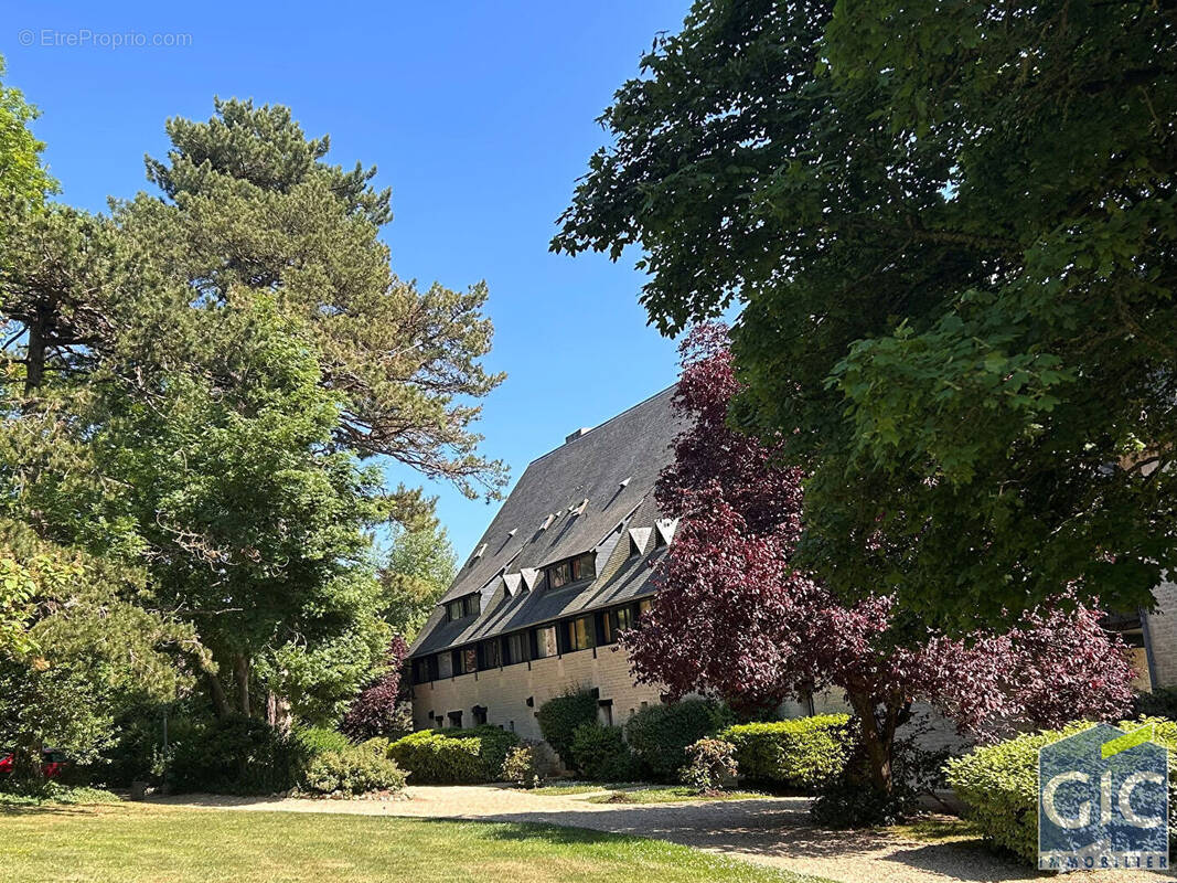 Appartement à TOURGEVILLE
