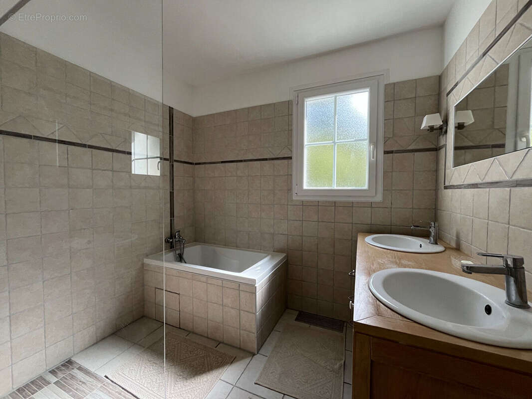 Maison à LE CHATEAU-D&#039;OLERON