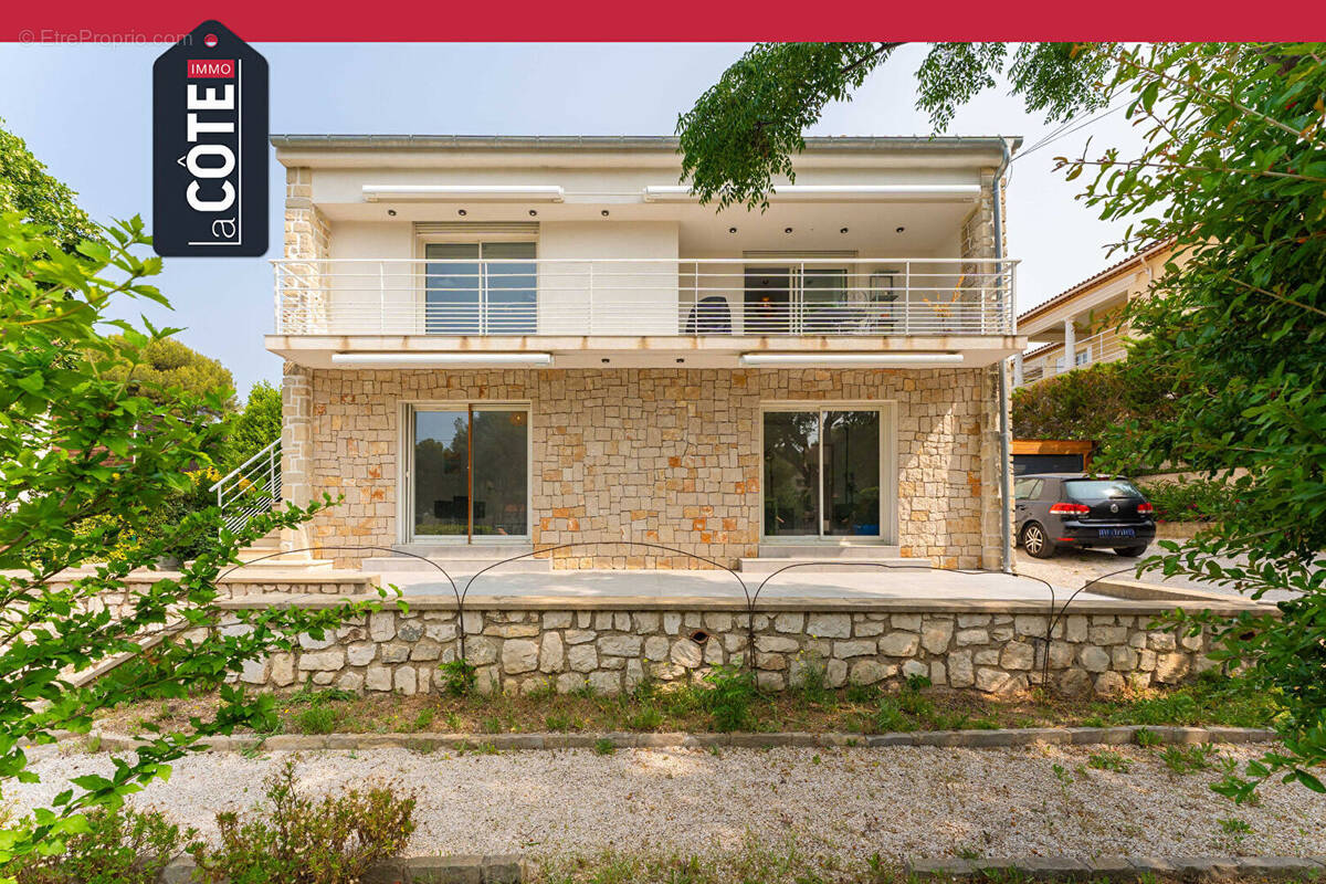 Maison à CARRY-LE-ROUET