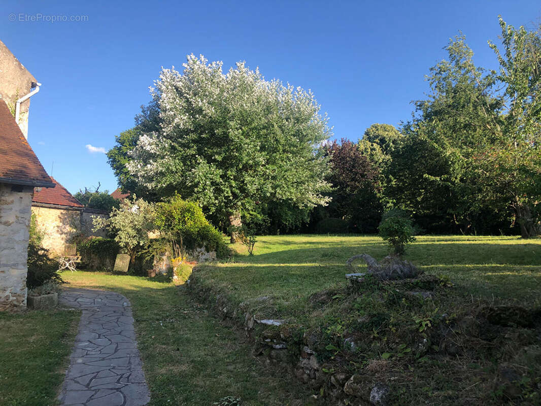 Maison à MAUDETOUR-EN-VEXIN