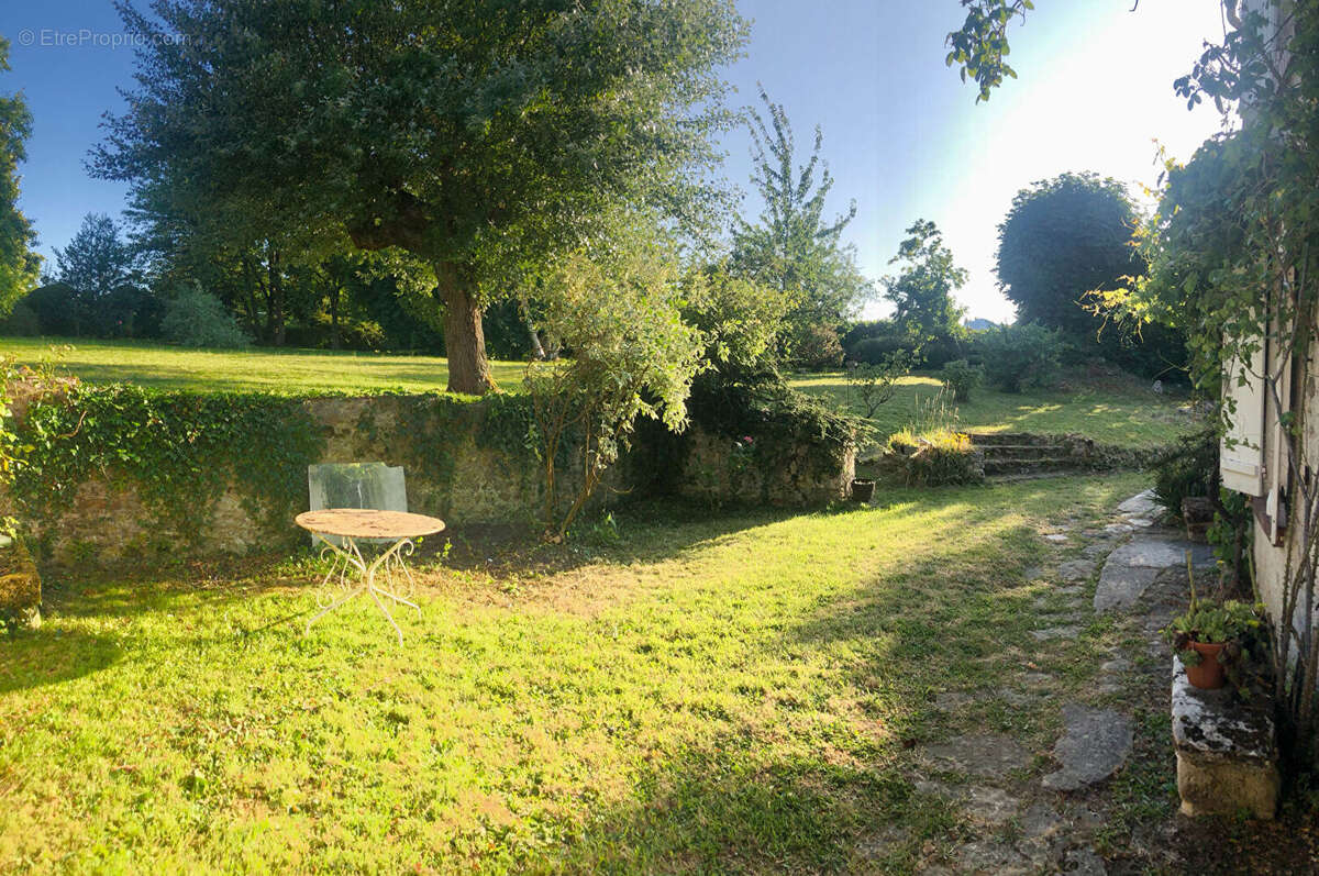Maison à MAUDETOUR-EN-VEXIN