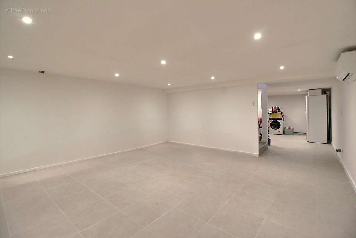 Maison à TRANS-EN-PROVENCE