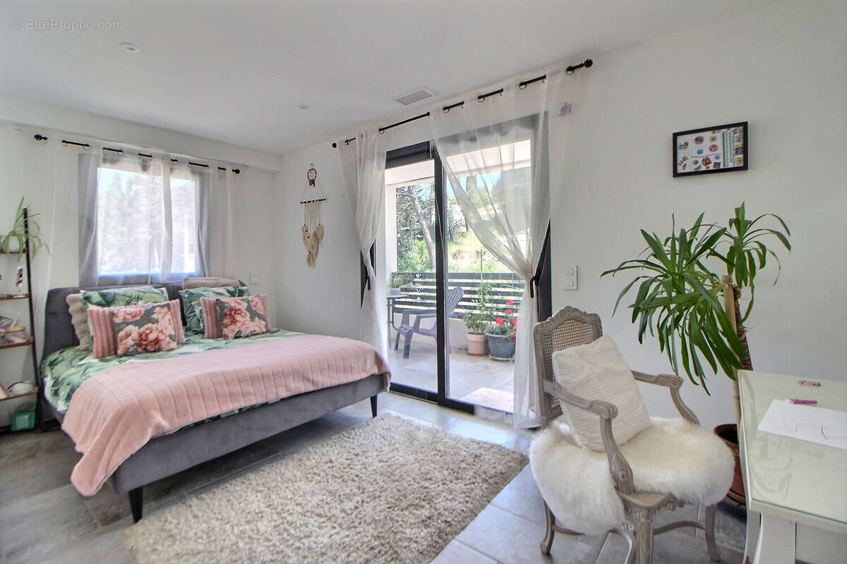 Maison à TRANS-EN-PROVENCE