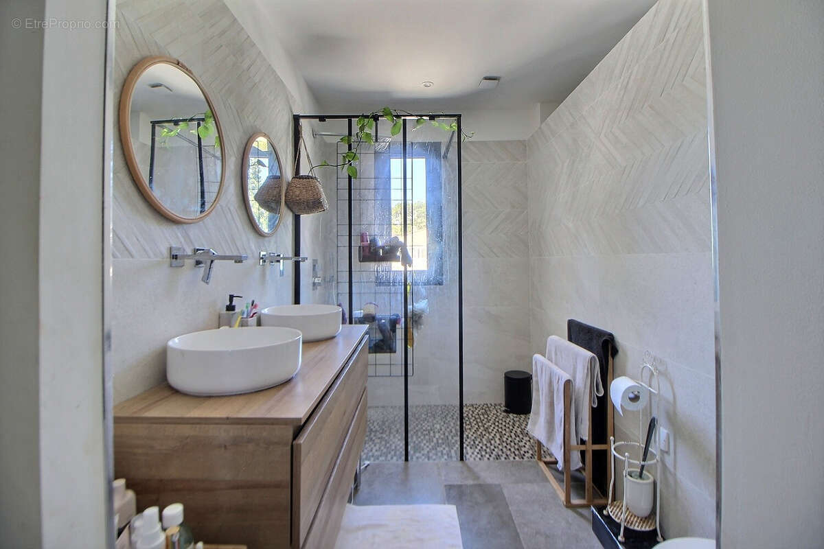 Maison à TRANS-EN-PROVENCE