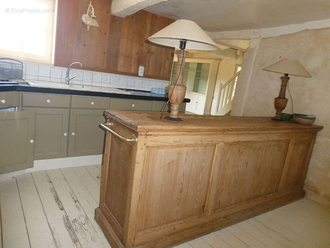 Maison à CORMEILLES