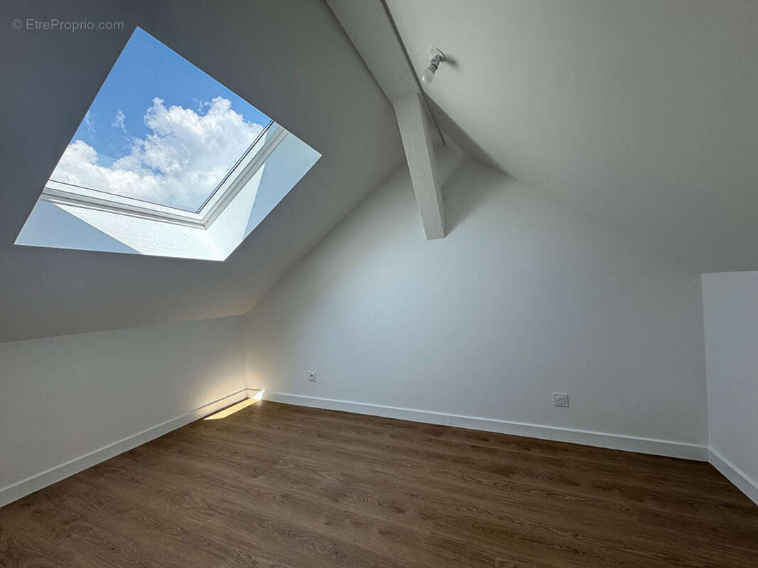 Appartement à GILLY-SUR-ISERE