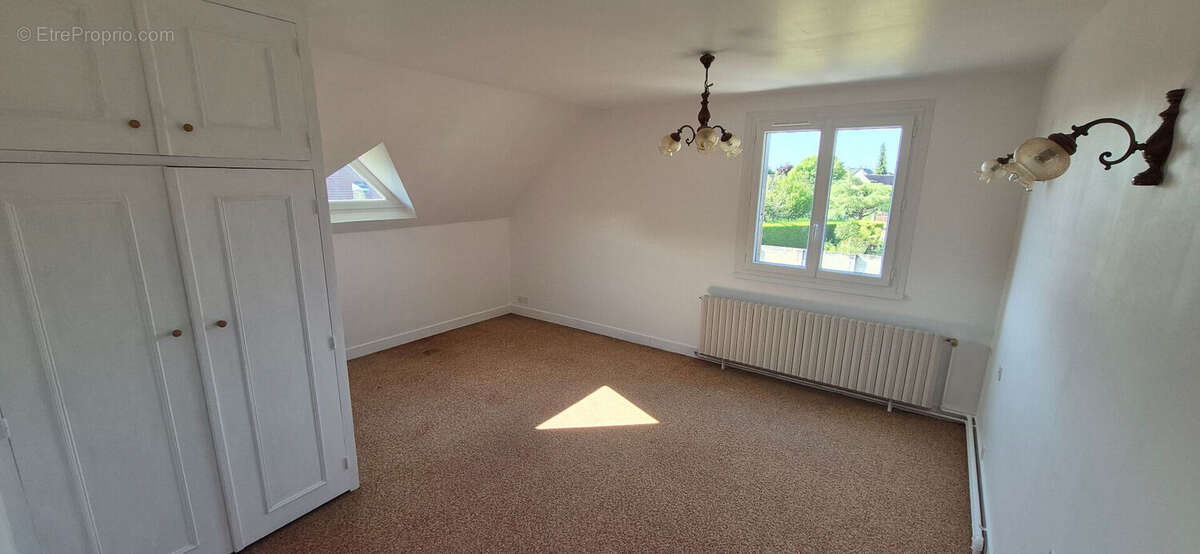 Maison à VILLERS-COTTERETS