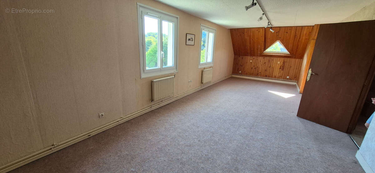 Maison à VILLERS-COTTERETS