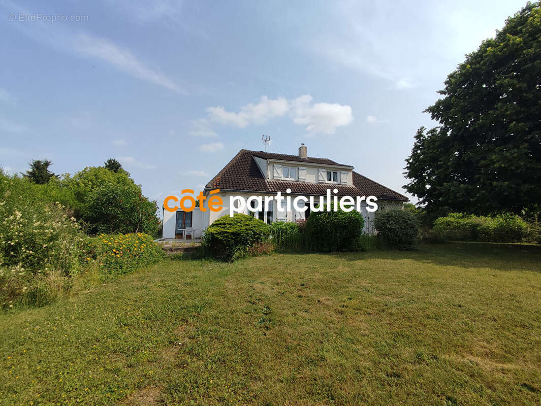 Maison à CHATILLON-COLIGNY