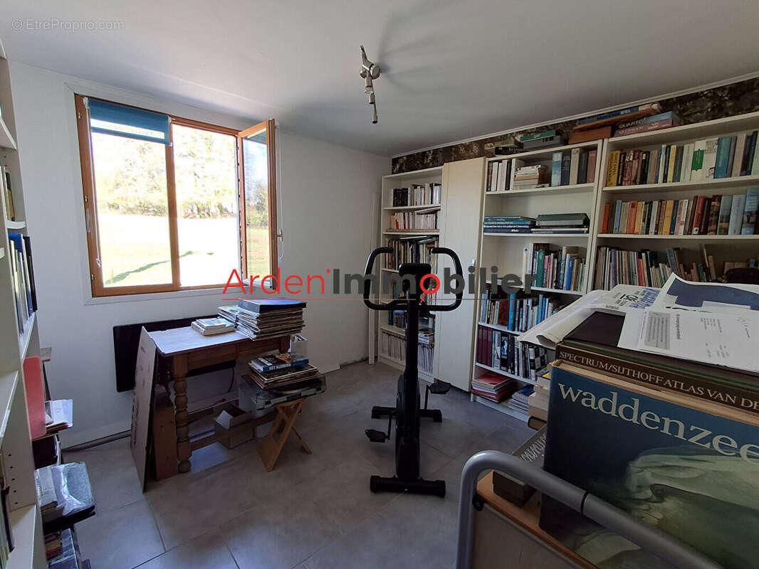 Maison à LA NEUVILLE-LES-WASIGNY