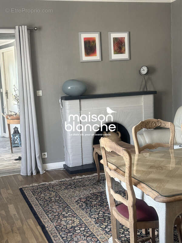 Maison à FONTEVRAUD-L&#039;ABBAYE