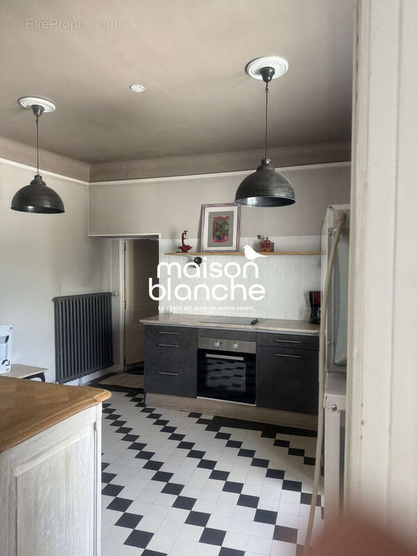 Maison à FONTEVRAUD-L&#039;ABBAYE