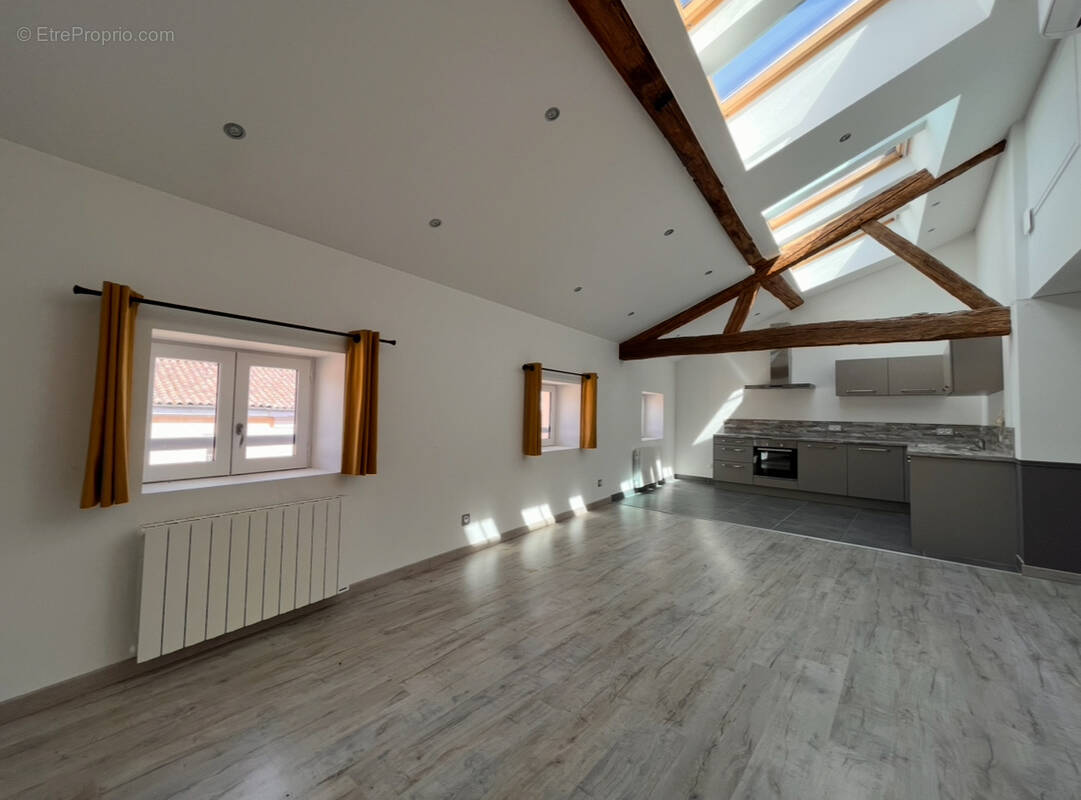 Appartement à VILLEFRANCHE-SUR-SAONE