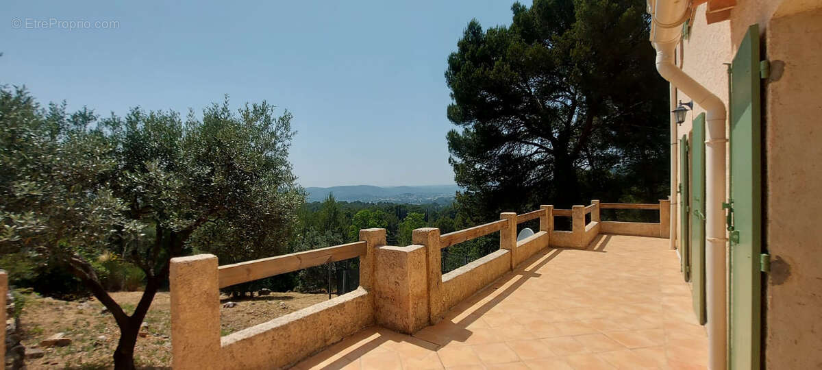 Maison à DRAGUIGNAN