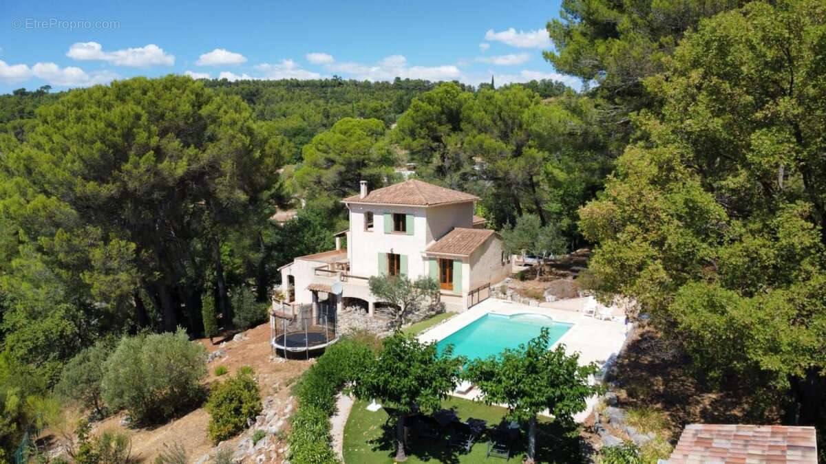 Maison à DRAGUIGNAN
