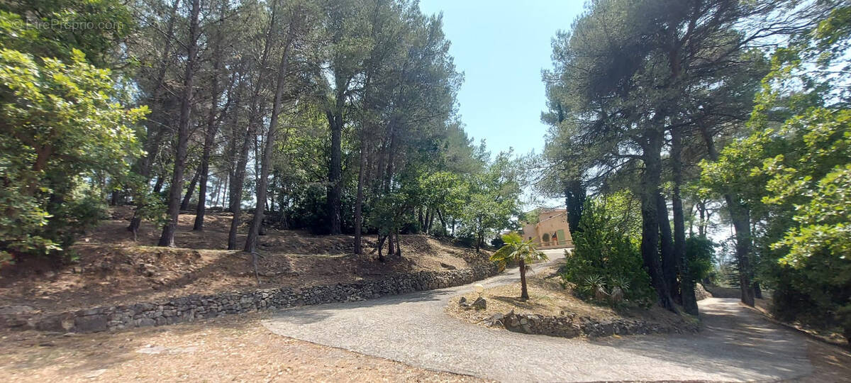 Maison à DRAGUIGNAN