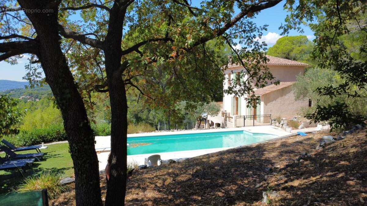 Maison à DRAGUIGNAN