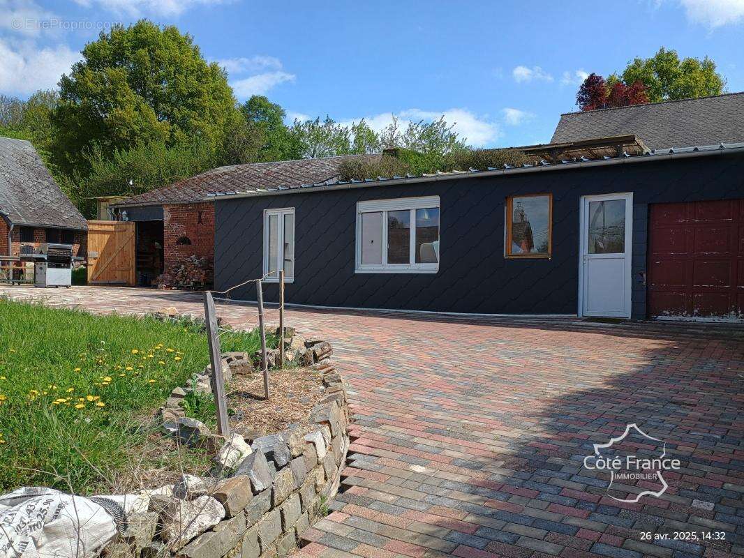 Maison à FRANQUEVILLE