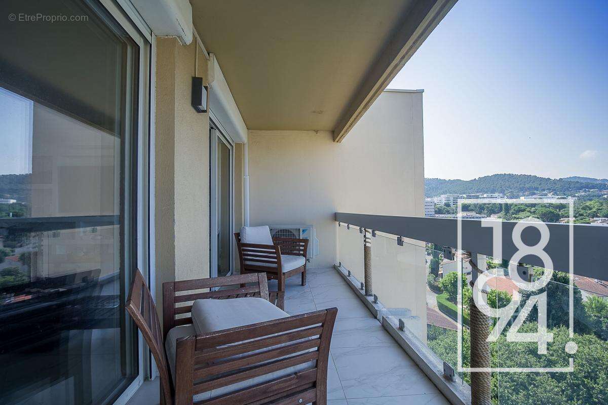 Appartement à MARSEILLE-9E