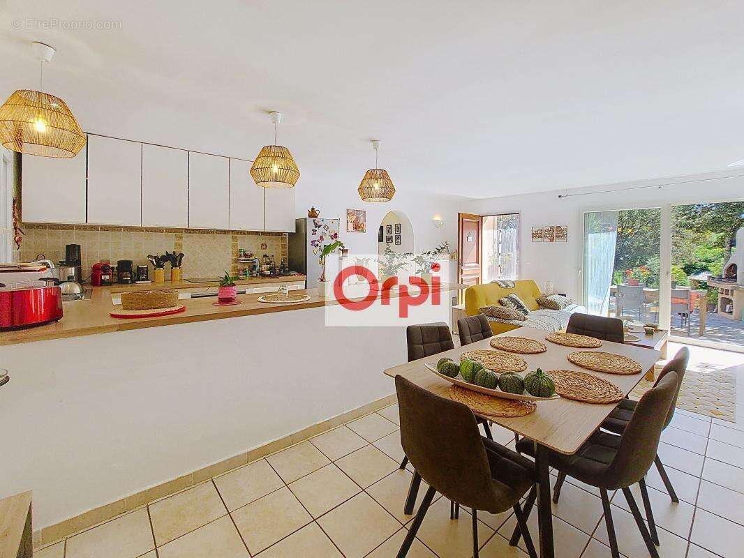 Maison à PORTO-VECCHIO