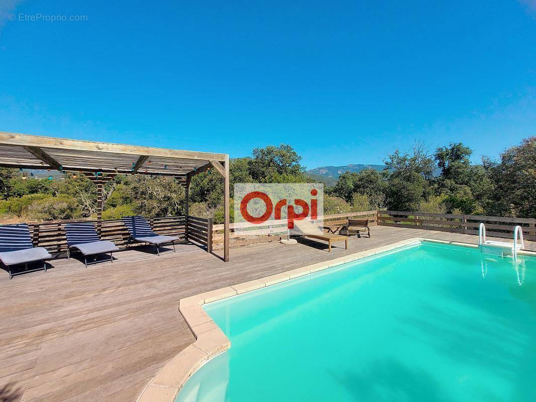 Maison à PORTO-VECCHIO