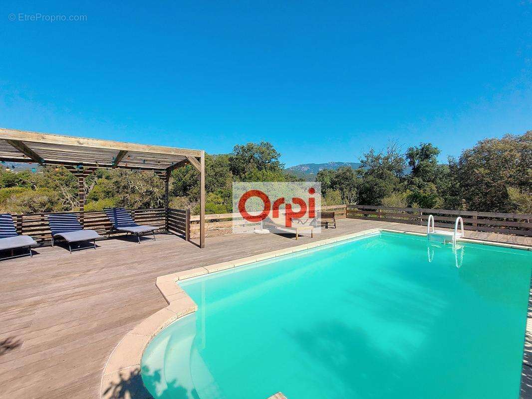 Maison à PORTO-VECCHIO