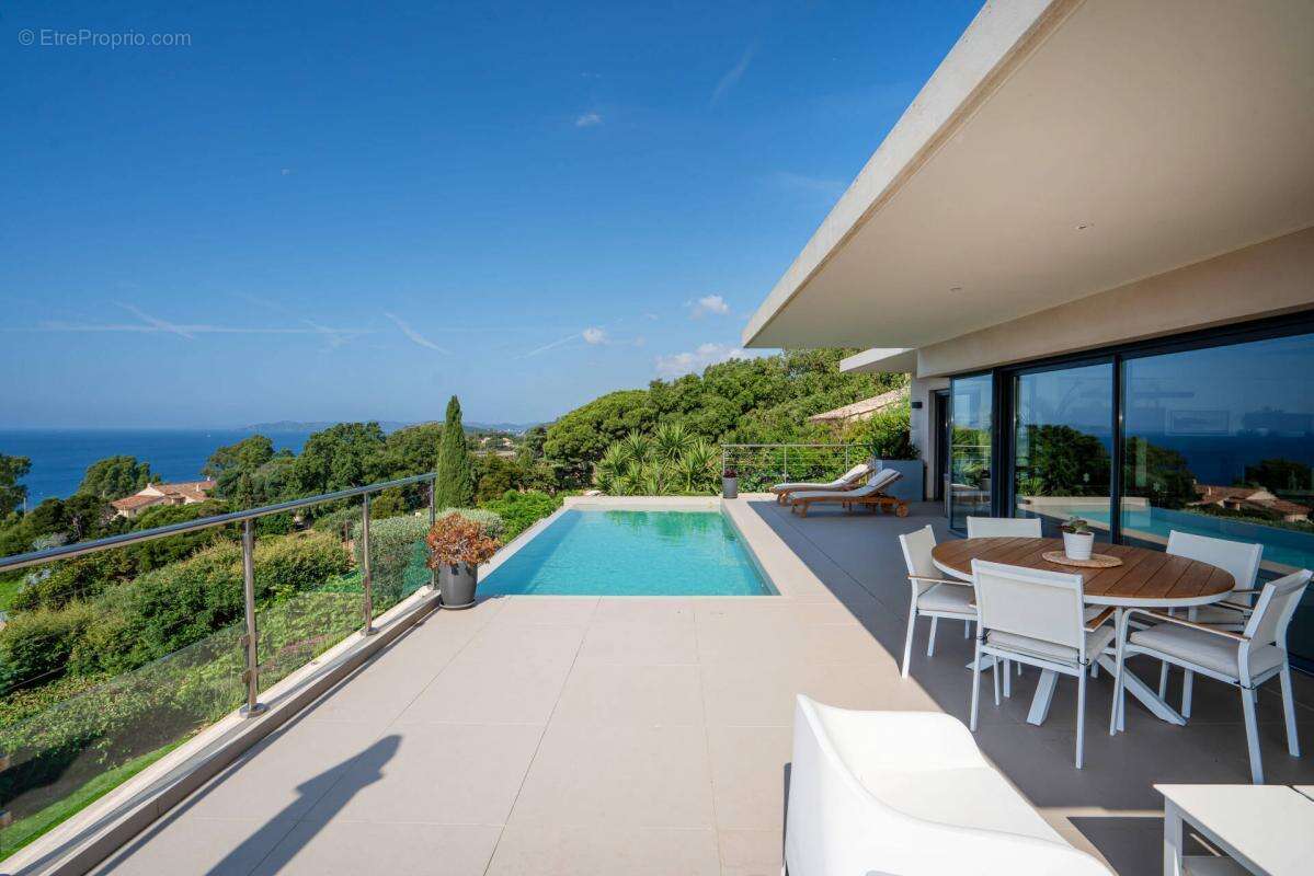 Maison à RAYOL-CANADEL-SUR-MER