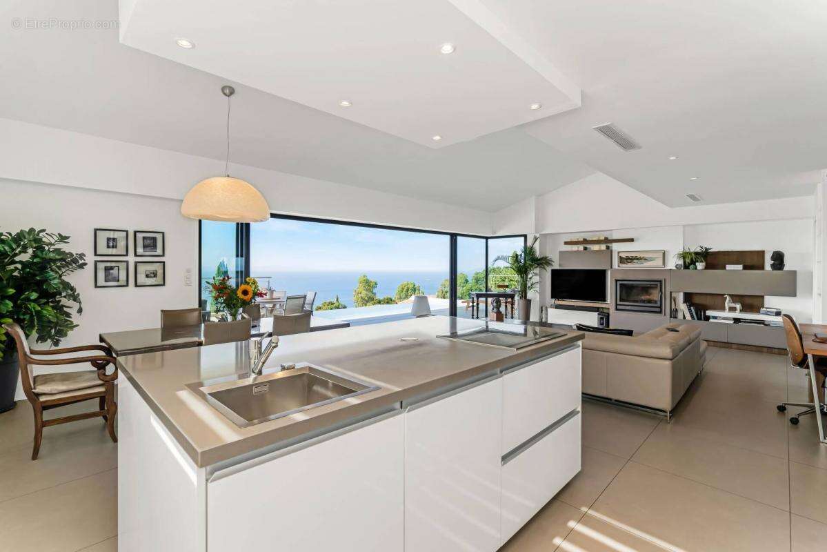 Maison à RAYOL-CANADEL-SUR-MER