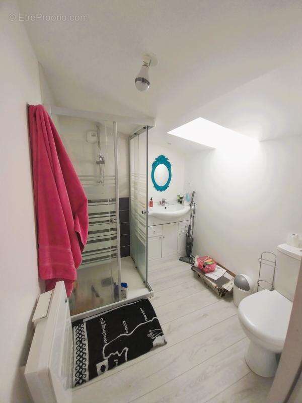 Maison à COMMEQUIERS