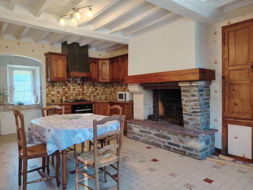 Maison à LA MEAUFFE