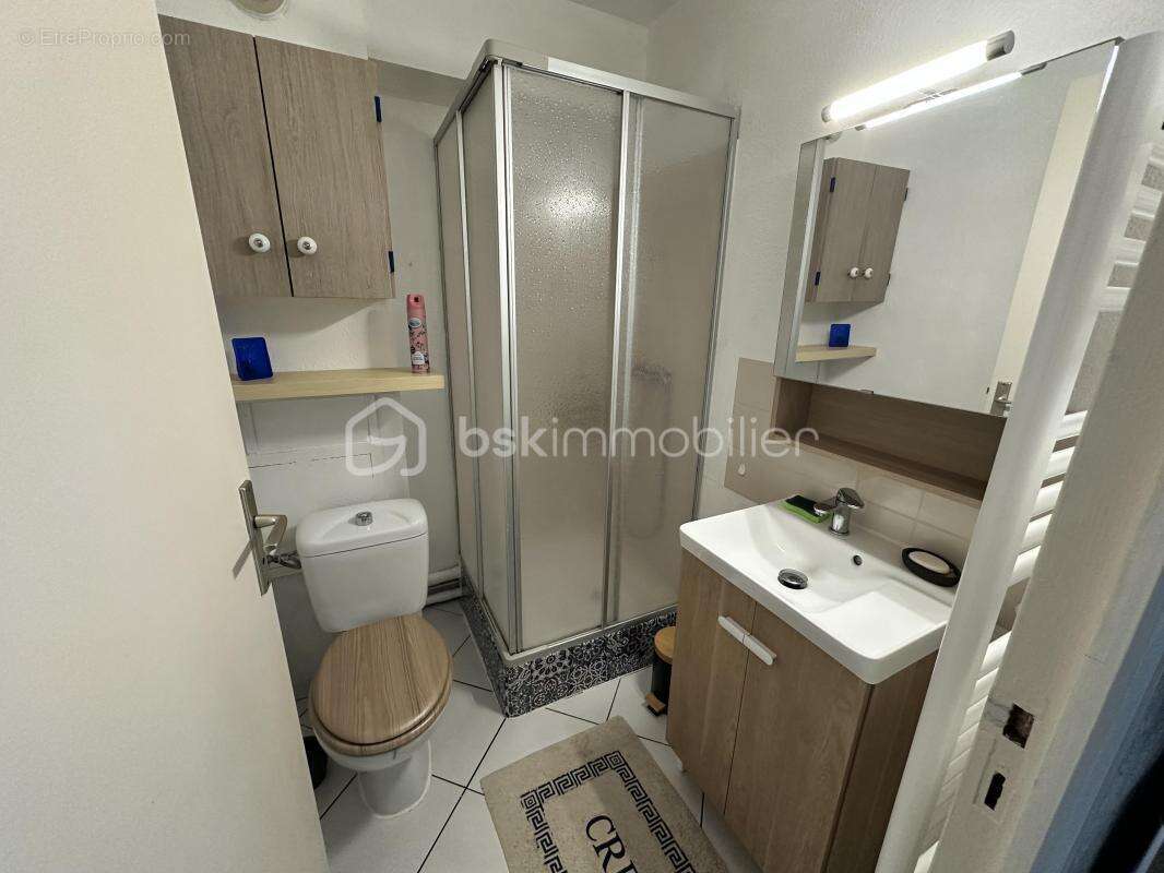 Appartement à VARAVILLE