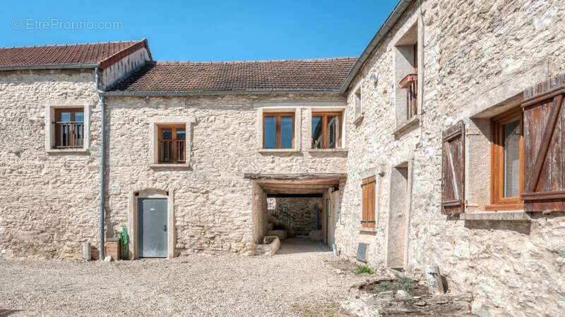 Appartement à MANTES-LA-VILLE