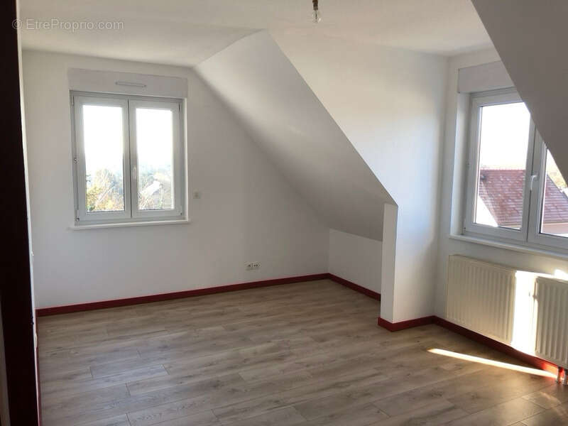 Appartement à ERNOLSHEIM-BRUCHE