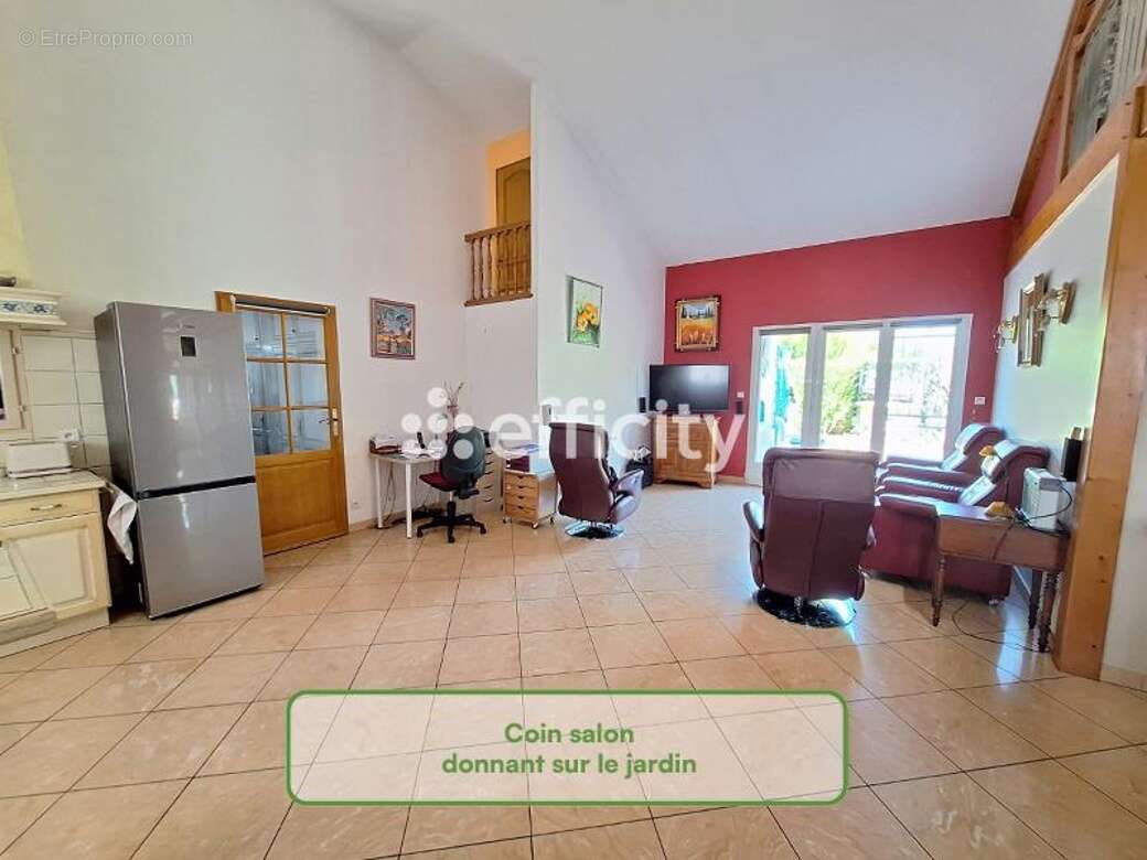 Maison à NEUVILLE-SUR-OISE