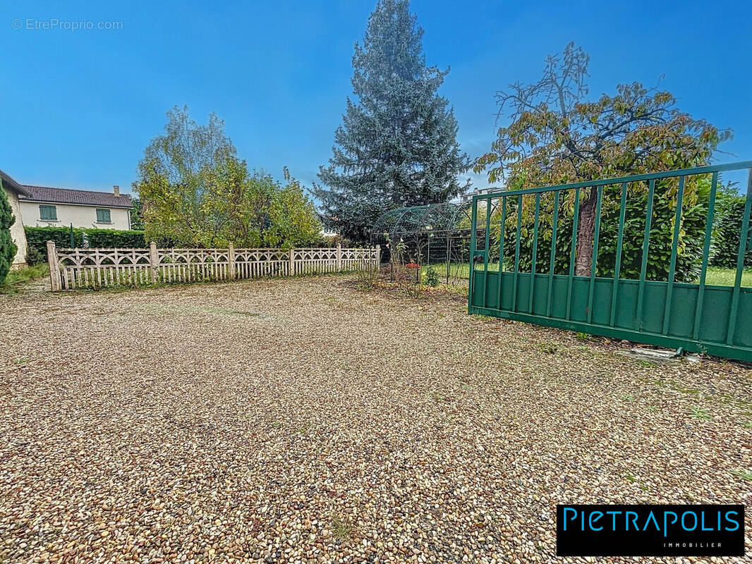 Maison à VILLEFRANCHE-SUR-SAONE