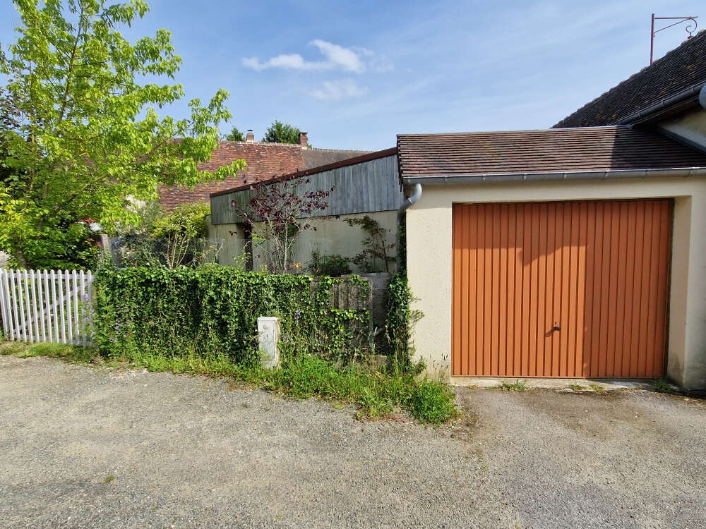 Maison à LA LANDE-SUR-EURE