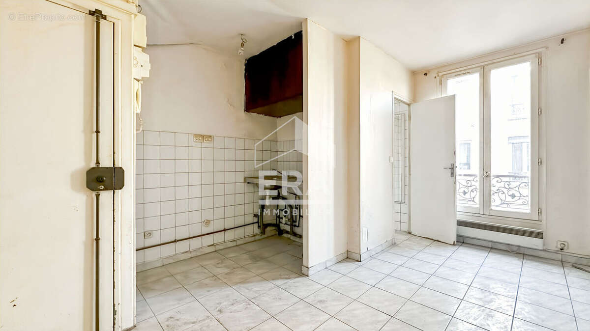 Appartement à PARIS-11E