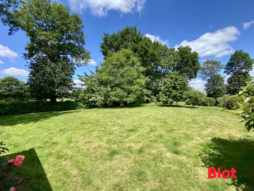 Maison à SAINT-MEEN-LE-GRAND