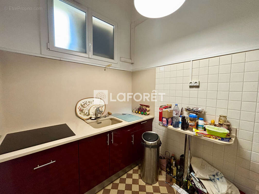 Appartement à MARSEILLE-1E