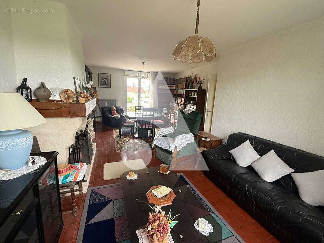 Maison à SAVONNIERES-EN-PERTHOIS