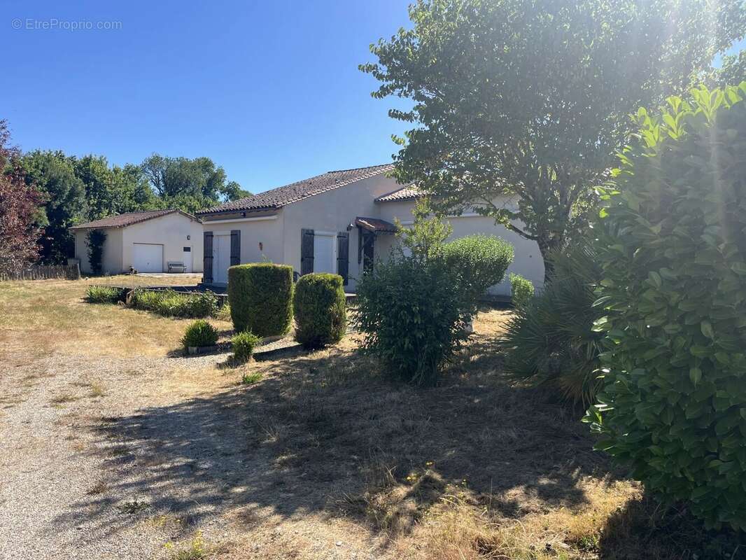 Maison à MAINE-DE-BOIXE