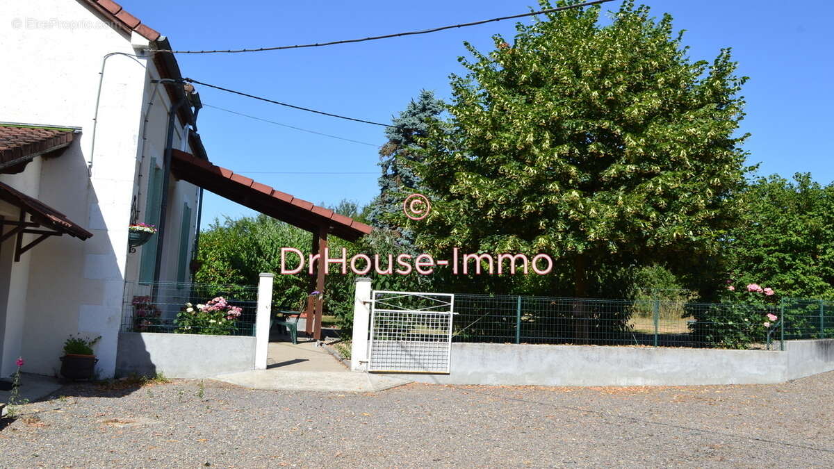 Maison à MAISONNAIS