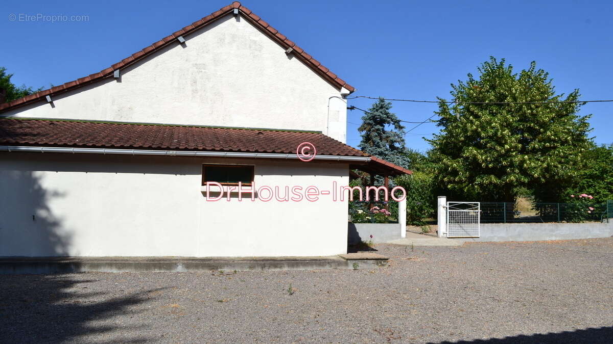 Maison à MAISONNAIS