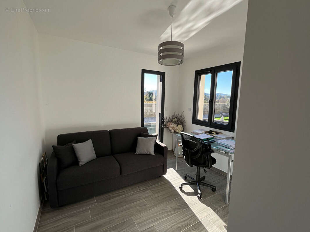 Maison à VAISON-LA-ROMAINE