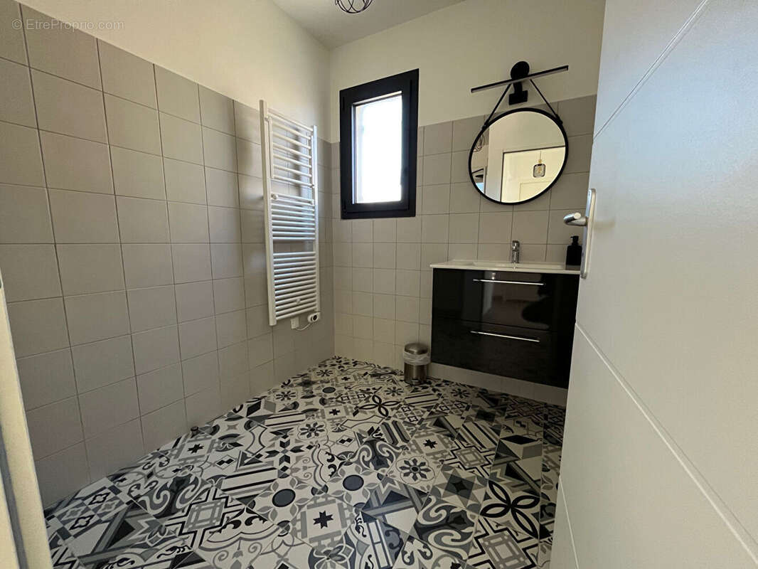 Maison à VAISON-LA-ROMAINE