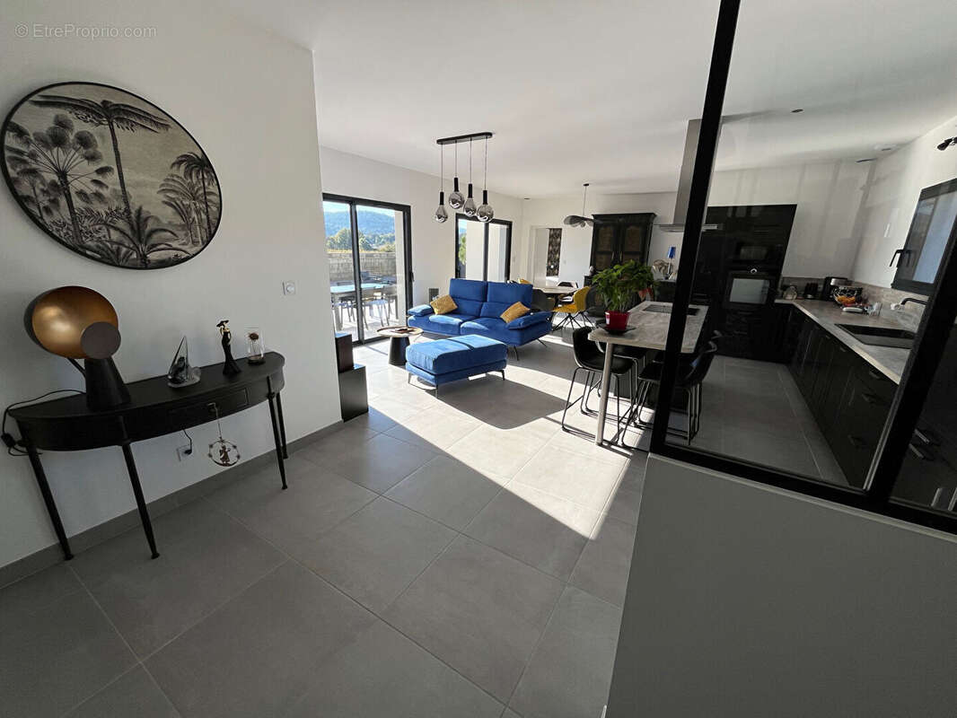 Maison à VAISON-LA-ROMAINE