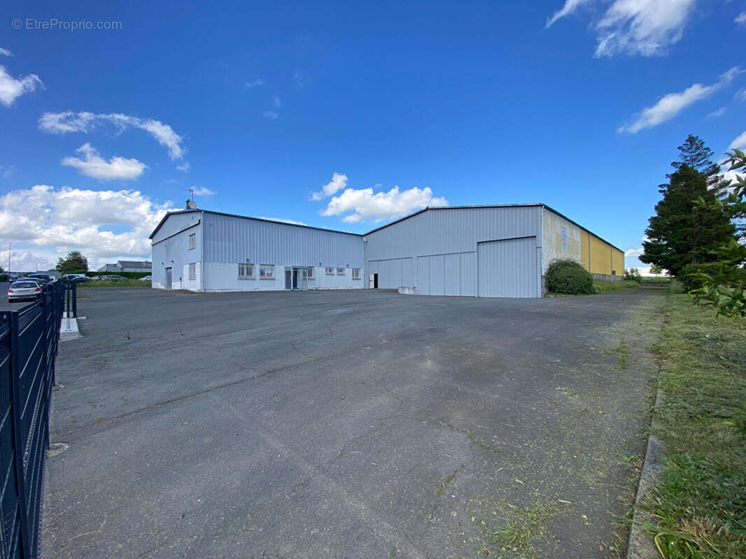 Commerce à SAINT-LO