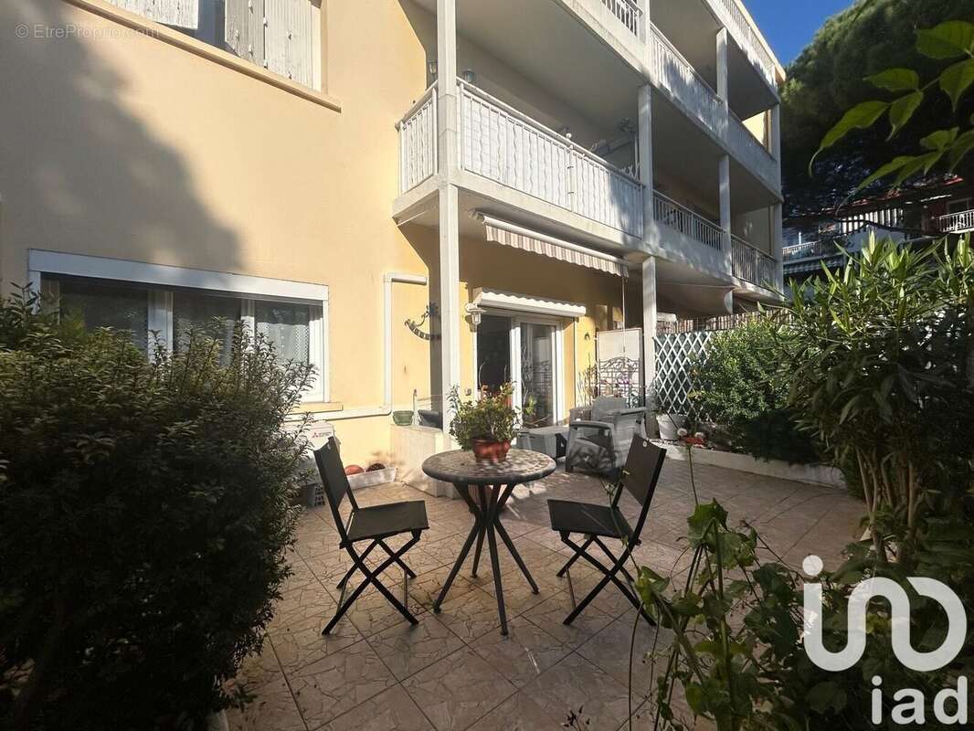 Photo 2 - Appartement à LE PRADET