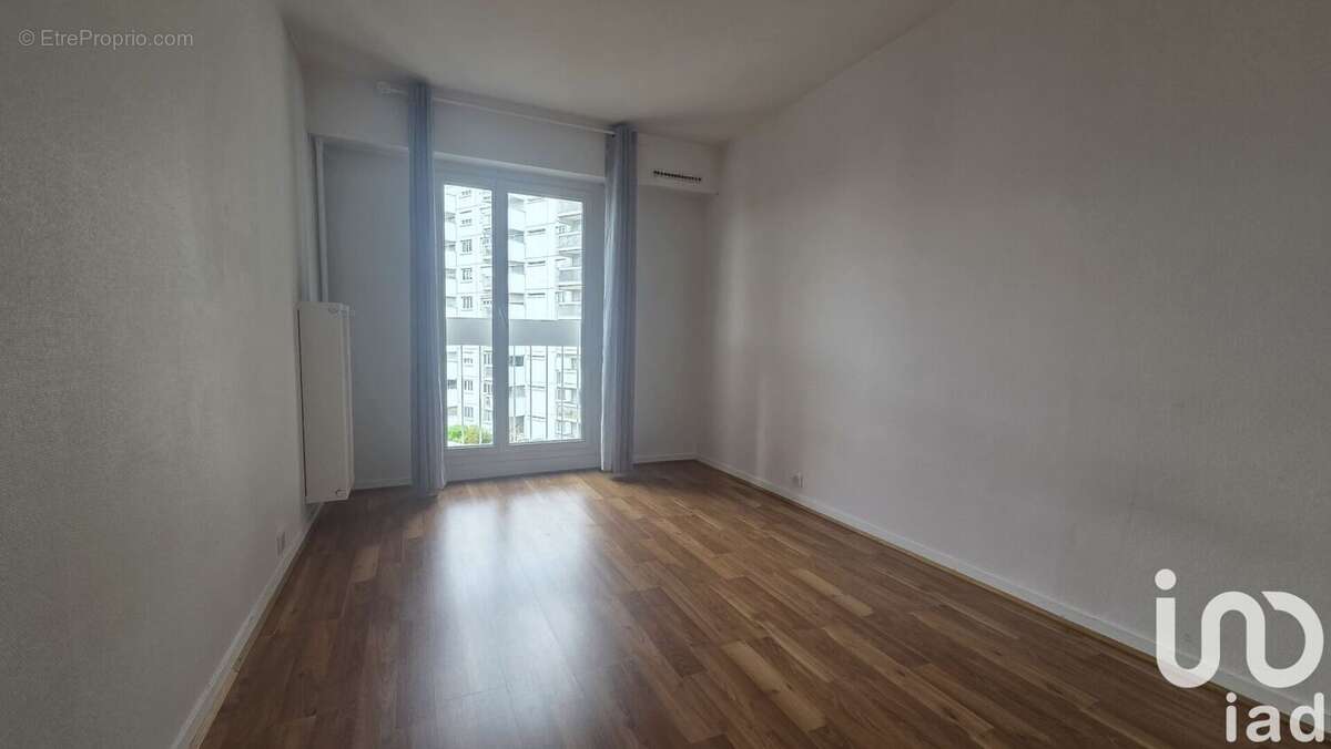 Photo 5 - Appartement à MARLY-LE-ROI